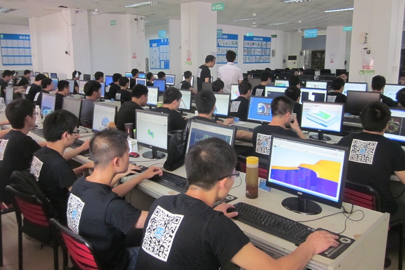 大成模具技術咨詢 賦能制造業，鑄就精密未來